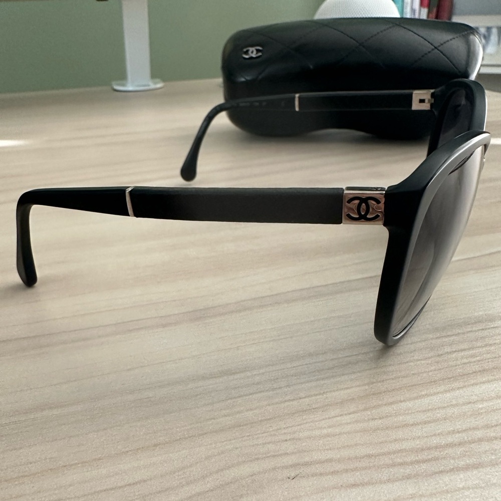 FLASH SALE Chanel Quilted Acetate CC Sunglasses 5225-Q Black